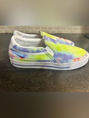Nike Slip-On Sneakers - Neon Green, Purple, Blue, Orange Tie-Dye ladies 6